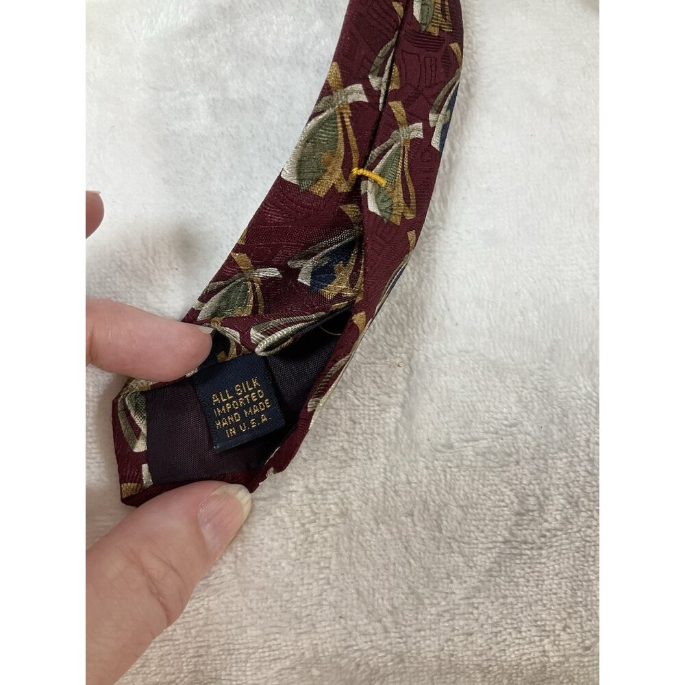 XMI Nordstrom Red Print Classic Silk Tie 59 in long x 3.5 in wide USA Made NWT - Picture 6 of 6